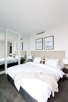 Apartment Hotel East Central - Sunshine Coast Guide 21