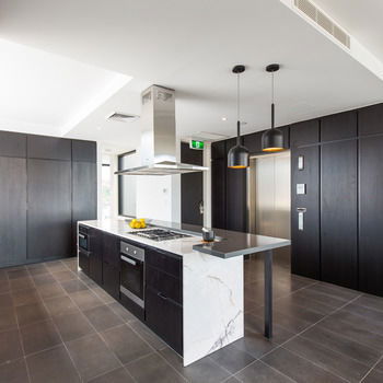 Apartment Hotel East Central - Sunshine Coast Guide 32
