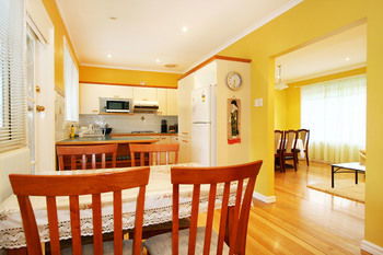 Roseland Holiday House - Sunshine Coast Guide 10