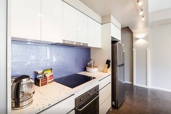 Anchor On Little Collins - Southern - Sunshine Coast Guide 11