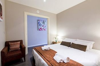 Anchor On Little Collins - Southern - Sunshine Coast Guide 25