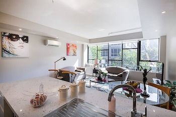 Anchor On Little Collins - Southern - Sunshine Coast Guide 33