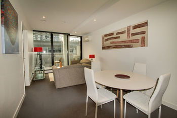 Anchor On Little Collins - Southern - Sunshine Coast Guide 37