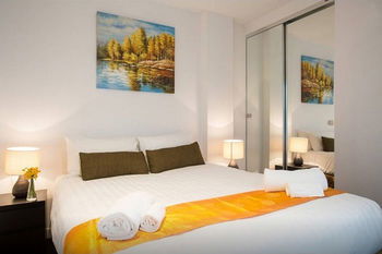 Anchor On Little Collins - Southern - Sunshine Coast Guide 43