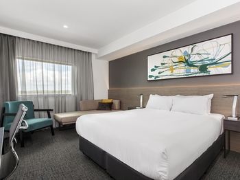 Best Western Plus Lake Kawana Hotel - Sunshine Coast Guide 42