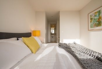 Apartment2c - Georgia - Sunshine Coast Guide 4