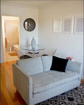 Apartment2c - Siena - Sunshine Coast Guide 7