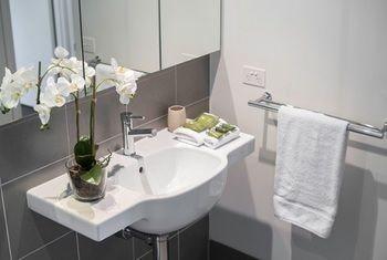 Apartment2c - Highline - Sunshine Coast Guide 3
