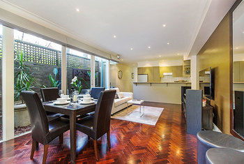 Apartment2c - Tribeca - Sunshine Coast Guide 14