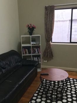 Coogee Beachside Budget Accommodation - Hostel - Sunshine Coast Guide 12