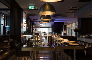 Pullman Sydney Airport - Sunshine Coast Guide 4