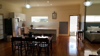 Coppers Hill Private Accommodation - Sunshine Coast Guide 17