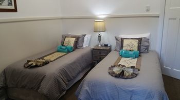 Coppers Hill Private Accommodation - Sunshine Coast Guide 21