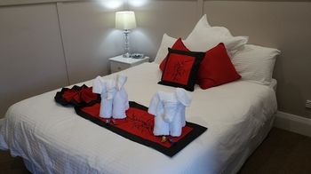 Coppers Hill Private Accommodation - Sunshine Coast Guide 24