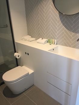 Apartments Melbourne Domain - CBD Lofts - Sunshine Coast Guide 39