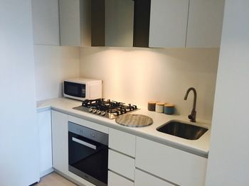 Apartments Melbourne Domain - CBD Lofts - Sunshine Coast Guide 43