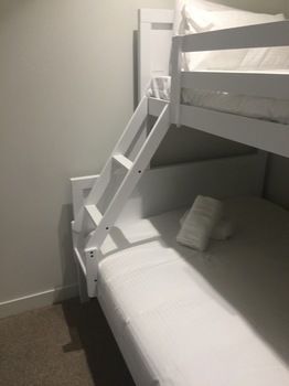 Apartments Melbourne Domain - CBD Lofts - Sunshine Coast Guide 48