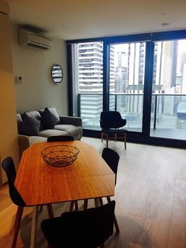 Apartments Melbourne Domain - CBD Lofts - Sunshine Coast Guide 52