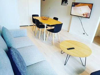 Apartments Melbourne Domain - CBD Lofts - Sunshine Coast Guide 54