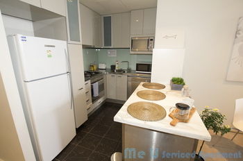 Carlson View Apartment - 68 LaTrobe St - Sunshine Coast Guide 7
