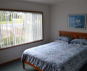 Amos Cottage - Sunshine Coast Guide 0