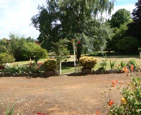 Tahara Cottage - Sunshine Coast Guide 3