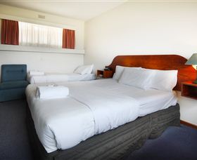 City View Motel - Sunshine Coast Guide 4