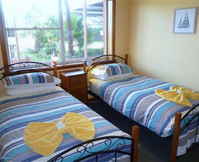Alice Beside The Sea - Sunshine Coast Guide 2