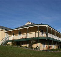 Eloura Luxury Self-Contained Bed  Breakfast Accommodation - Sunshine Coast Guide