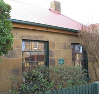 Amelia Cottage - Sunshine Coast Guide