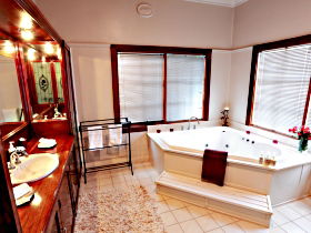 Cable Station Restaurant And Accommodation - Sunshine Coast Guide 0