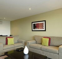 Dolphin Apartments - Sunshine Coast Guide