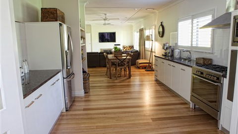 GG's By The River - Sunshine Coast Guide 5