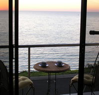 Clifftop Accommodation Portland Victoria - Sunshine Coast Guide