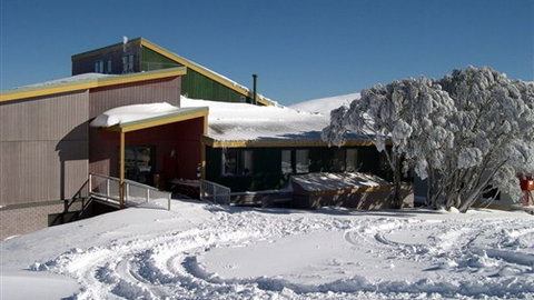 Alpine Heights - Sunshine Coast Guide 2