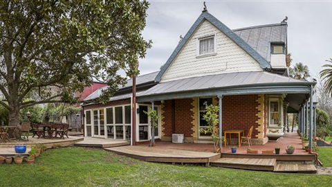 Magnolia Mansfield - Sunshine Coast Guide 5