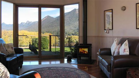 Cathedral Valley Farm - Sunshine Coast Guide 0
