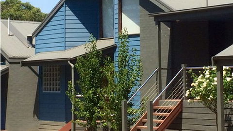 Ainsworth Estate - Sunshine Coast Guide 5