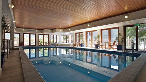 Cumberland Lorne - Sunshine Coast Guide 4