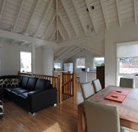 Rocket House Apollo Bay - Sunshine Coast Guide
