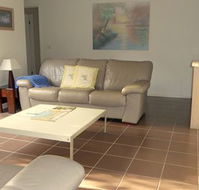 Sunny Hill Villa - Sunshine Coast Guide