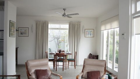 Parkside Stay Clifton Hill - Sunshine Coast Guide 1