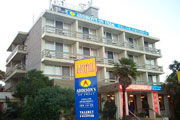 Addison Hotel - Sunshine Coast Guide 1