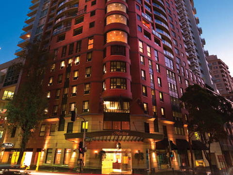 Adina Apartment Hotel Sydney - Sunshine Coast Guide 8