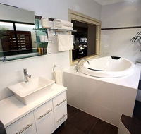 Alpine Country Cottages Studio Seven - Sunshine Coast Guide