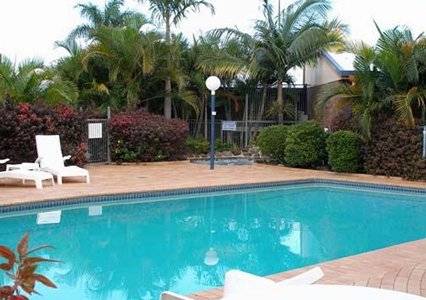 Comfort Inn Bert Hinkler - Sunshine Coast Guide 1