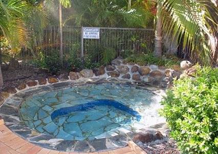 Comfort Inn Bert Hinkler - Sunshine Coast Guide 2