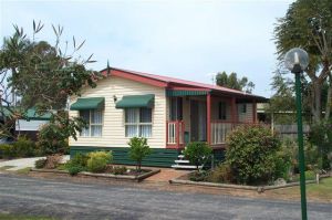 Anchorage Holiday Park - Sunshine Coast Guide 9