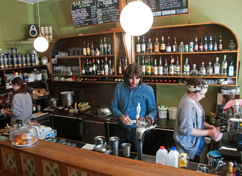 Parkside Stay Clifton Hill - Sunshine Coast Guide 7