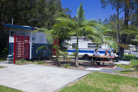 Gateway Lifestyle Lakeside Forster - Sunshine Coast Guide 0